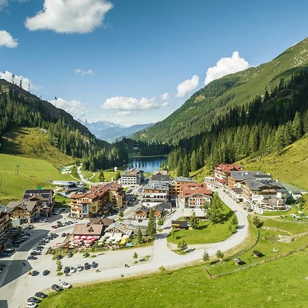 Firstpeak Chalets Цаухензе Екстер'єр фото
